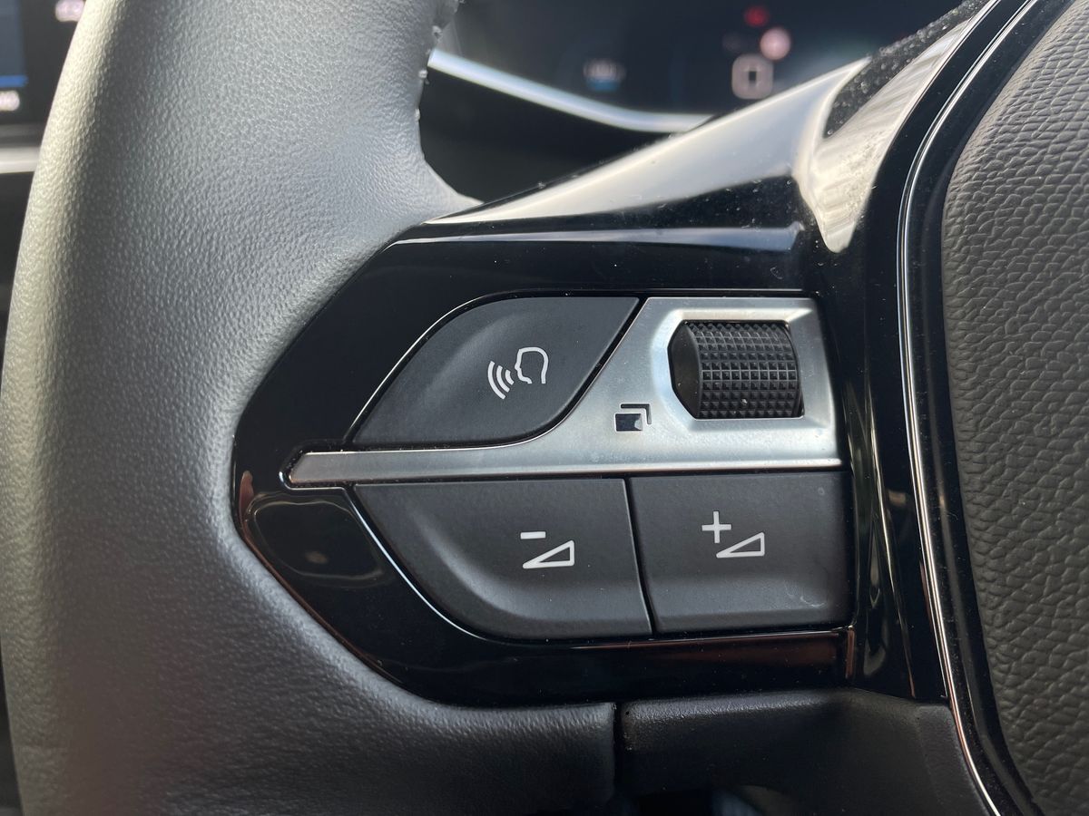 Used Peugeot 208 2021 for sale - 77307543: Photo 16