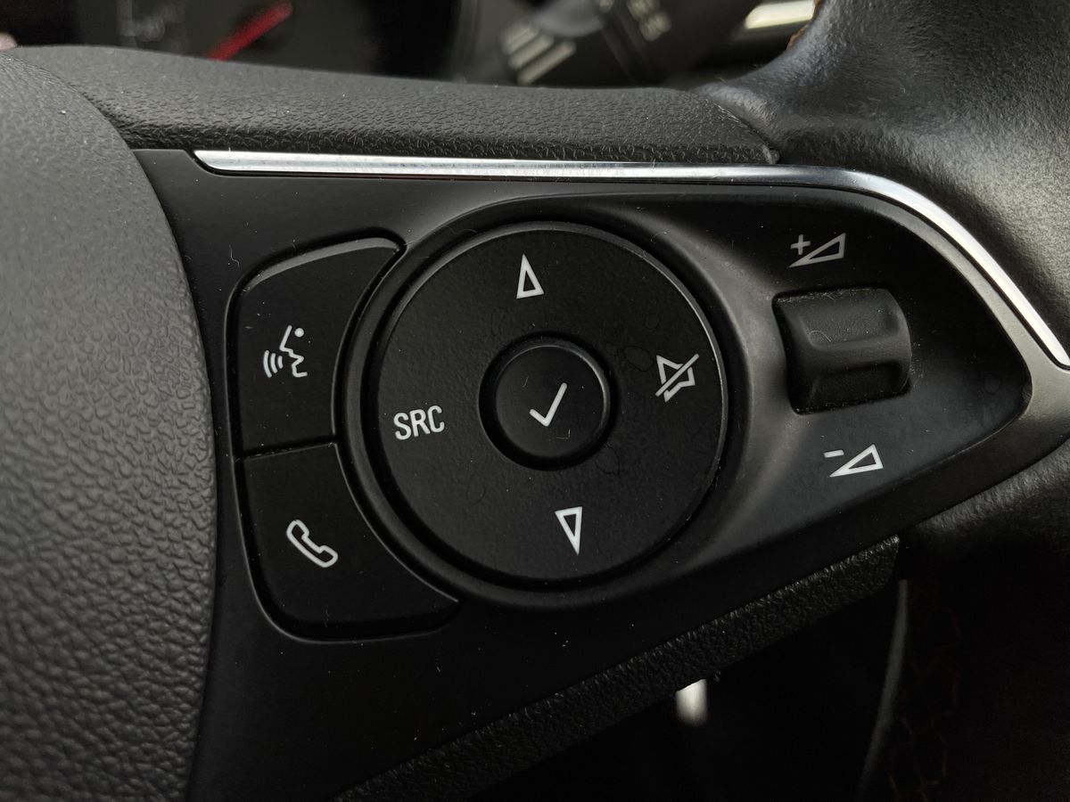 Used Vauxhall Crossland X 2018 for sale - 77307472: Photo 17