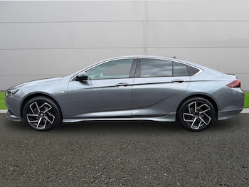 Used Vauxhall Insignia 2019 for sale - 78967142: Photo