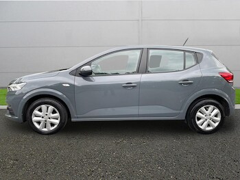 Used Dacia Sandero 2023 for sale - 78493600: Photo