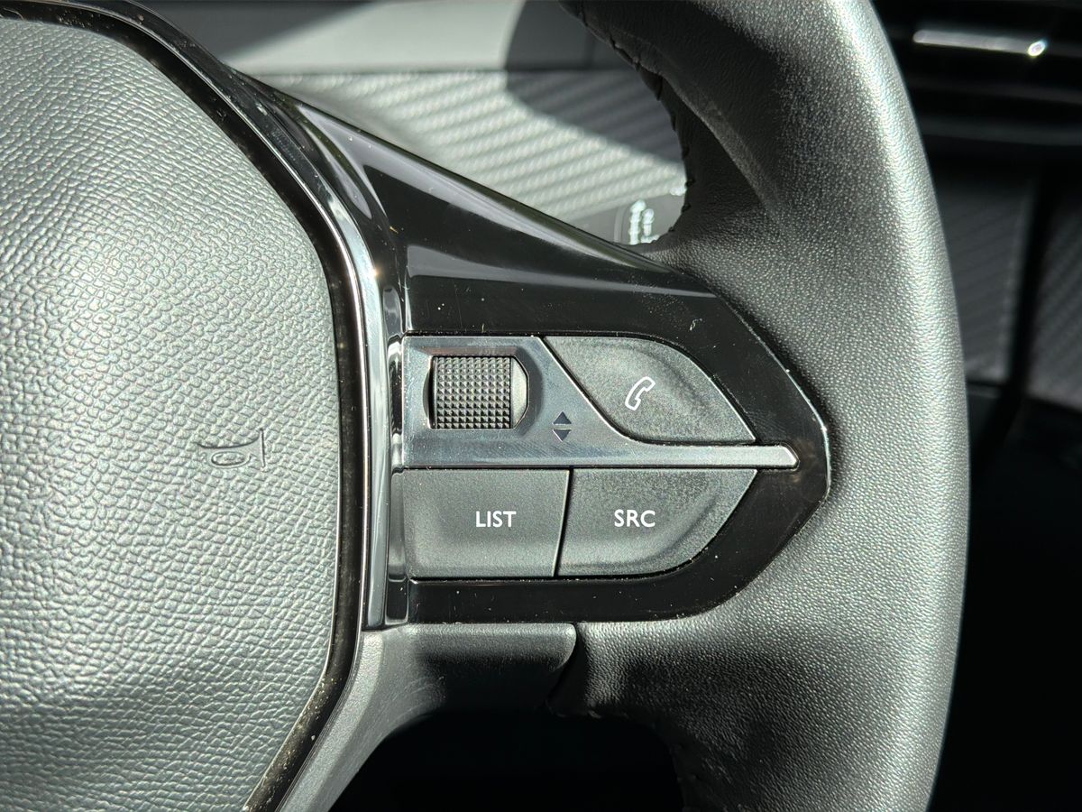 Used Peugeot 208 2023 for sale - 78074400: Photo 17