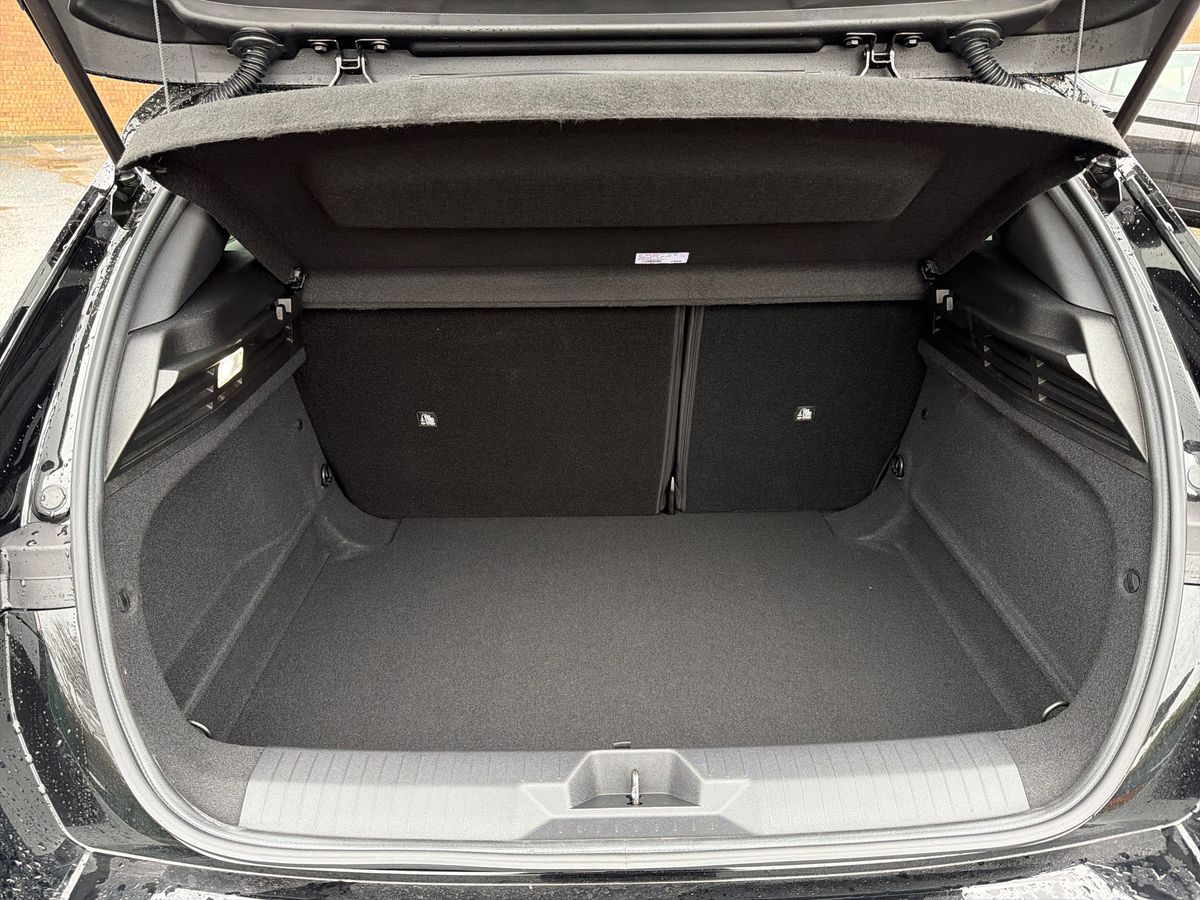 Used Vauxhall Astra 2025 for sale - 77193544: Photo 12