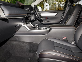 Used Mazda CX-60 2025 for sale - 76054253: Photo 2