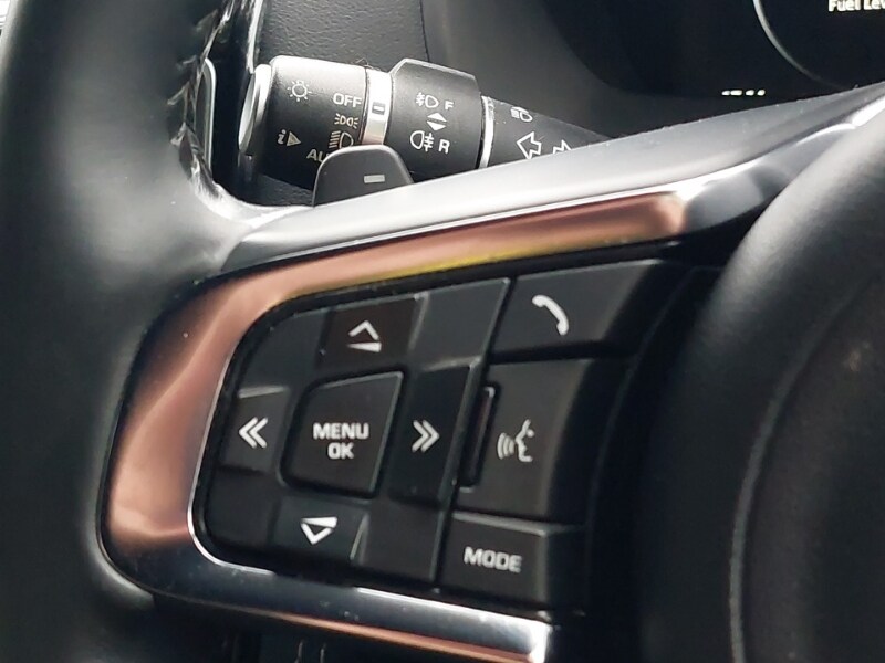 Used Jaguar F-Pace 2016 for sale - 76414404: Photo 14