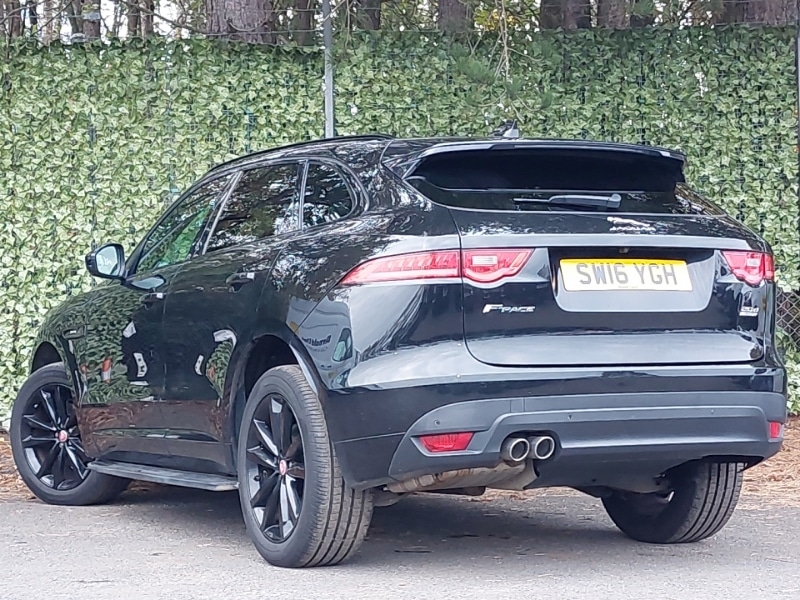 Used Jaguar F-Pace 2016 for sale - 76414404: Photo 3