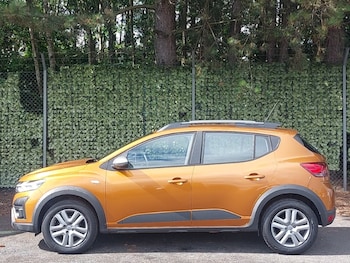 Used Dacia Sandero Stepway 2023 for sale - 79387223: Photo