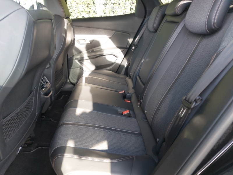 Used Peugeot 3008 2018 for sale - 77035047: Photo 6