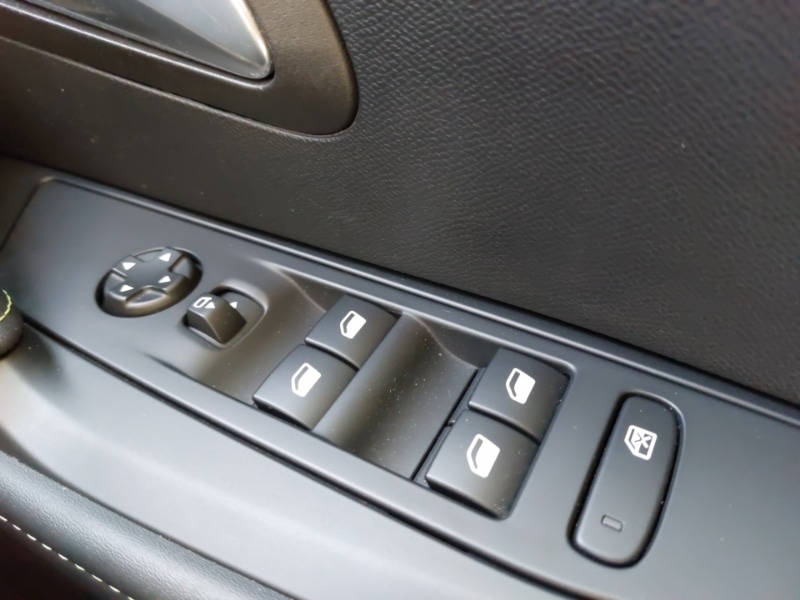 Used Peugeot 208 2022 for sale - 77832607: Photo 14