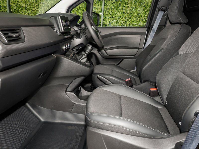 Used Renault Kangoo 2024 for sale - 76431684: Photo 2