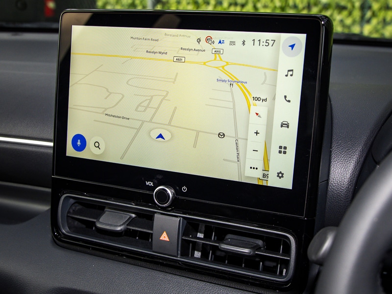 Used Mazda Mazda2 HYBRID 2025 for sale - 76951891: Photo 13