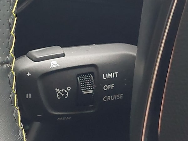 Used Peugeot 208 2021 for sale - 76221522: Photo 17