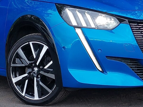 Used Peugeot 208 2021 for sale - 76221522: Photo 9
