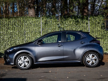 Used Mazda Mazda2 HYBRID 2025 for sale - 76354797: Photo