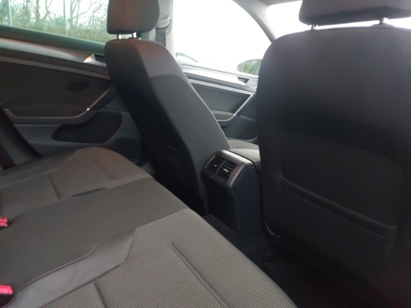 Used Volkswagen Golf 2019 for sale - 77299941: Photo 14