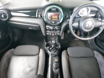 Used MINI Hatch 2017 for sale - 75500654: Photo