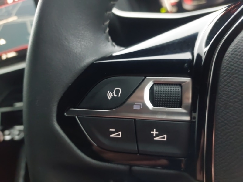 Used Peugeot 2008 2023 for sale - 77518329: Photo 14