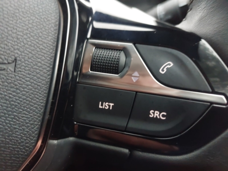 Used Peugeot 2008 2023 for sale - 77518329: Photo 15