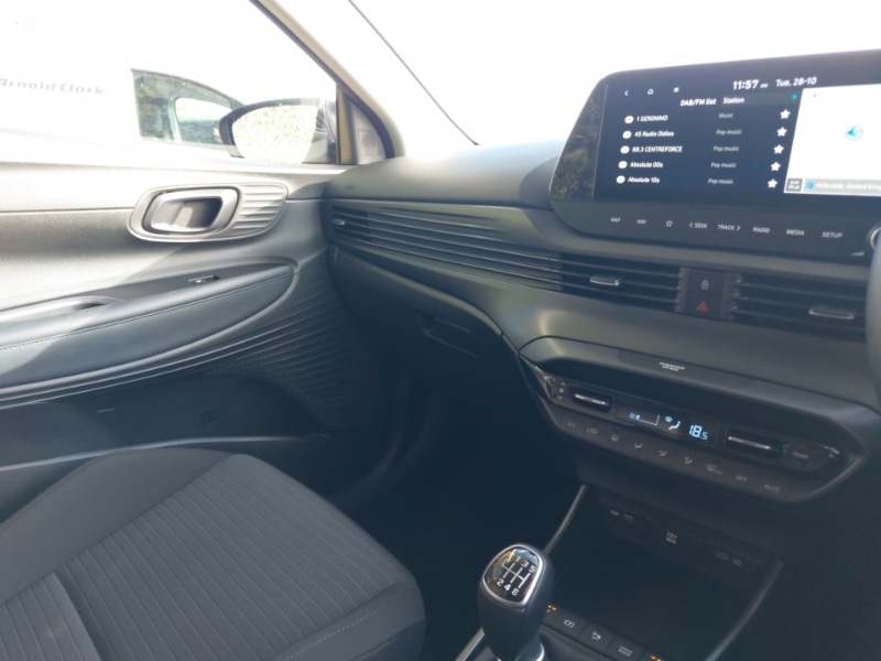 Used Hyundai i20 2023 for sale - 76397434: Photo 19