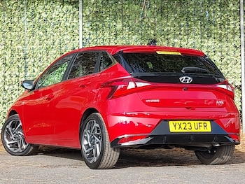 Used Hyundai i20 2023 for sale - 76397434: Photo