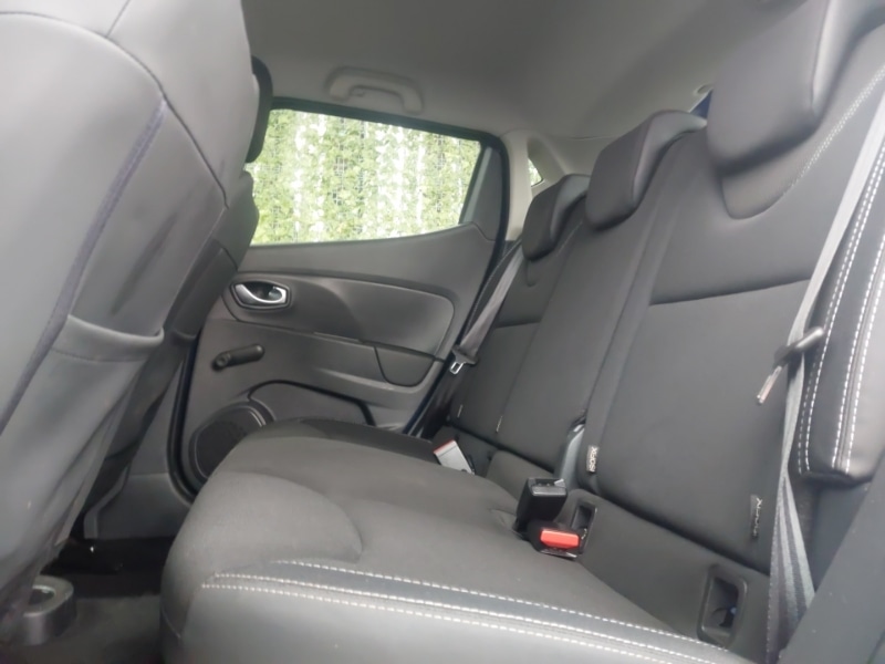 Used Renault Clio 2018 for sale - 77392923: Photo 6