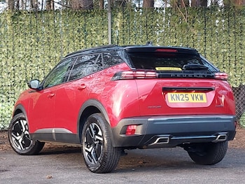 Used Peugeot 2008 2025 for sale - 76741679: Photo