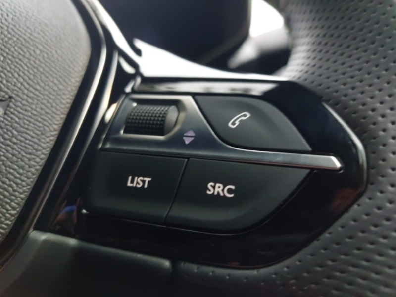 Used Peugeot 2008 2025 for sale - 76687789: Photo 16