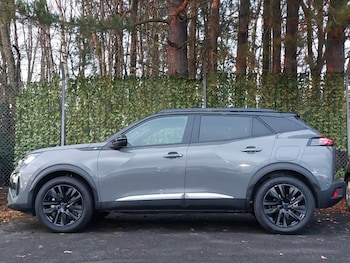 Used Peugeot 2008 2025 for sale - 76687789: Photo