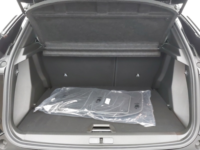 Used Peugeot 2008 2025 for sale - 77051171: Photo 8