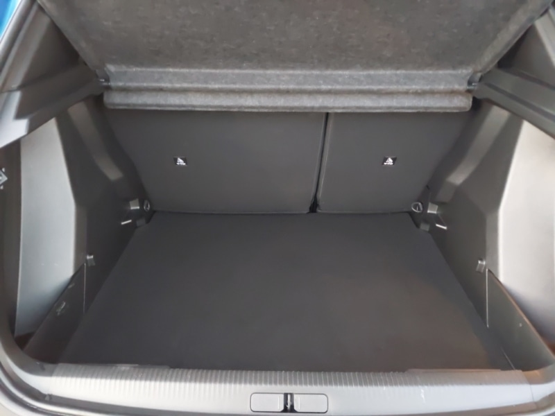 Used Peugeot 2008 2024 for sale - 76925217: Photo 8