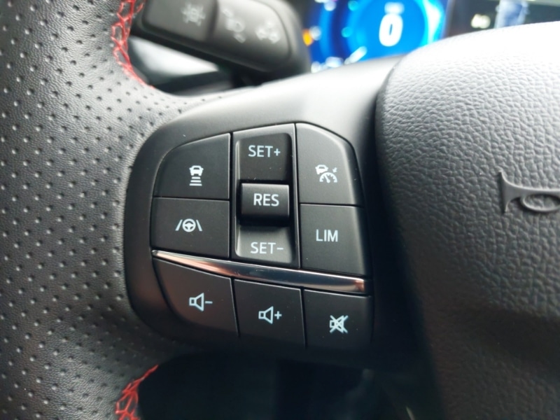 Used Ford Kuga 2022 for sale - 77062469: Photo 17