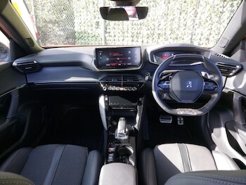 Used Peugeot 2008 2022 for sale - 77832618: Photo