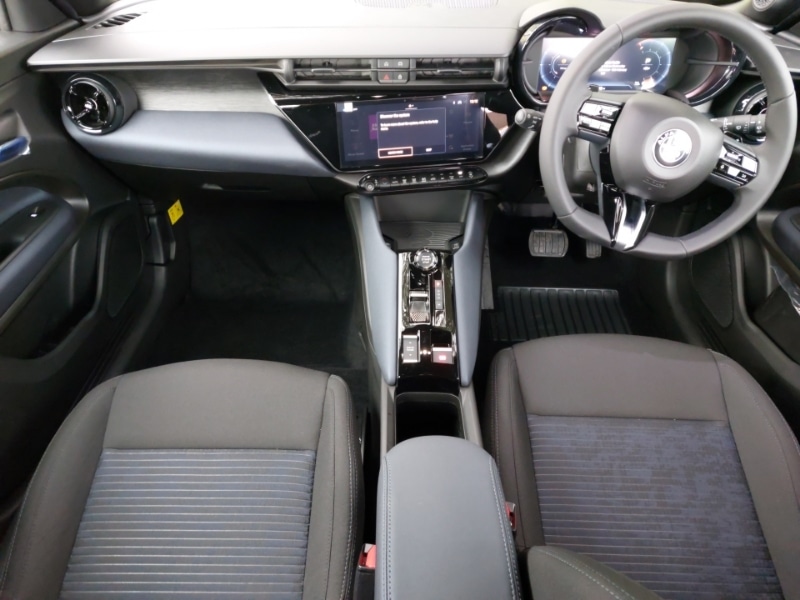 Used Alfa Romeo Junior 2025 for sale - 77694984: Photo 2