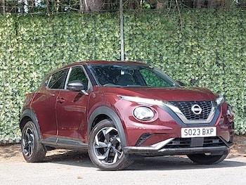 Used Nissan Juke 2023 for sale - 79247160: Photo