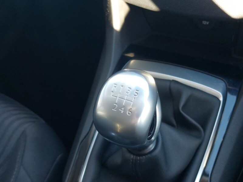 Used Peugeot 308 2017 for sale - 78156060: Photo 13