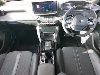 Used Peugeot 2008 2024 for sale - 77623415: Photo