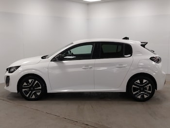 Used Peugeot 208 2025 for sale - 75486364: Photo