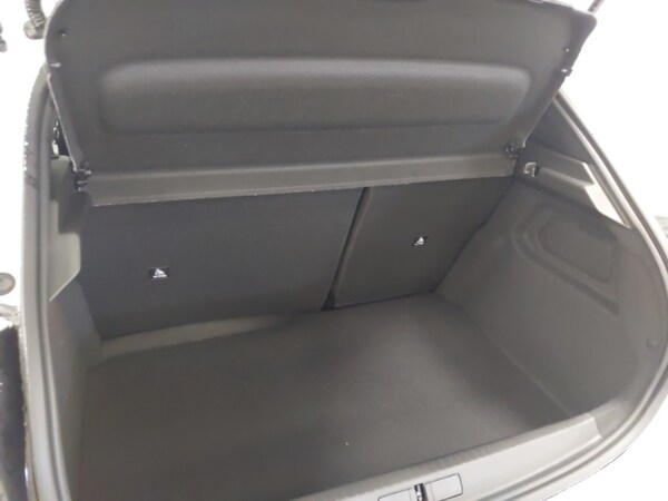 Used Peugeot 208 2025 for sale - 75486364: Photo 8