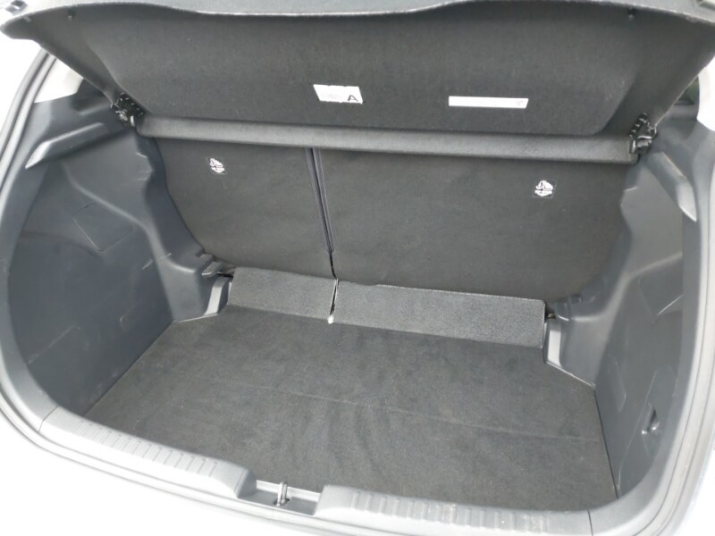 Used Toyota Yaris 2023 for sale - 77366575: Photo 8