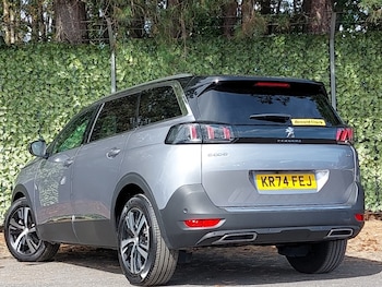 Used Peugeot 5008 2024 for sale - 76537237: Photo