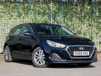 Used Hyundai i30 2018 for sale - 77964360: Photo
