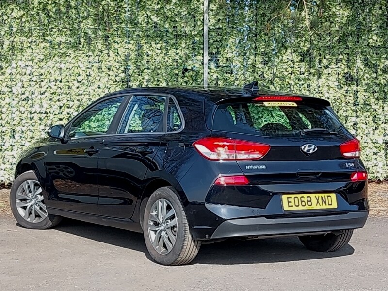 Used Hyundai i30 2018 for sale - 77964360: Photo 3