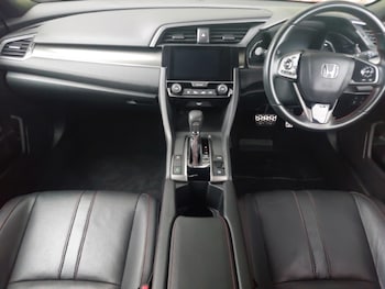 Used Honda Civic 2020 for sale - 76151009: Photo 2