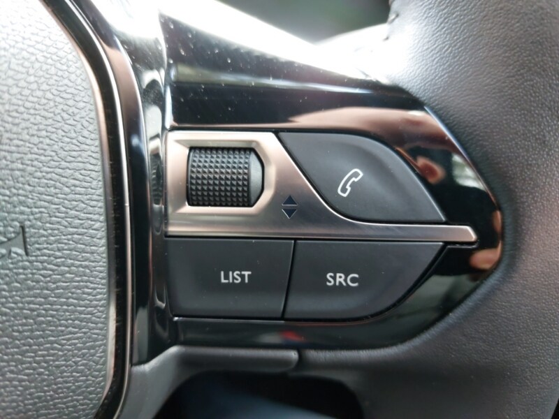 Used Peugeot 2008 2023 for sale - 77832613: Photo 17