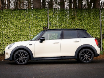 Used MINI Hatch 2018 for sale - 77611087: Photo