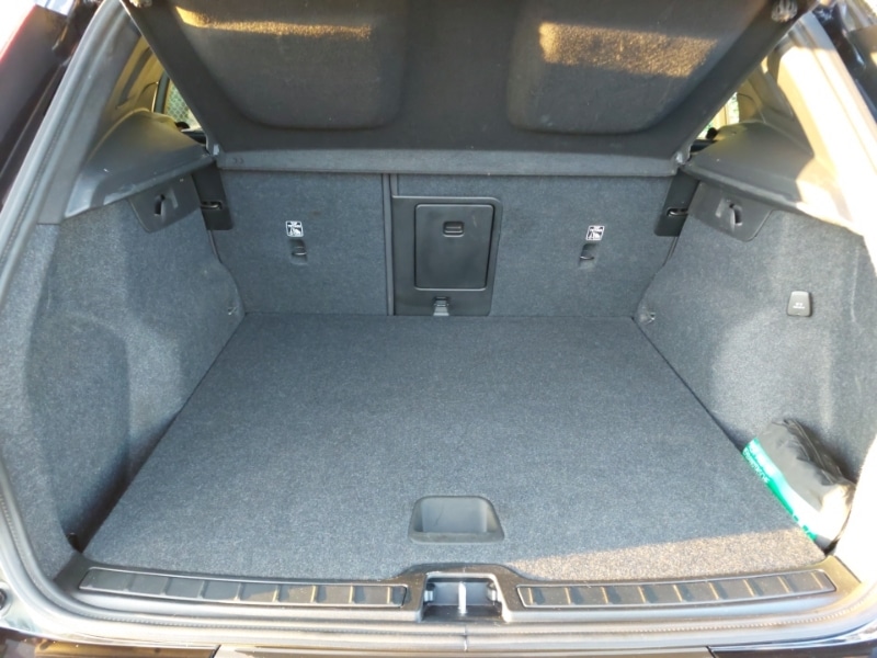 Used Volvo XC40 2024 for sale - 77251957: Photo 8