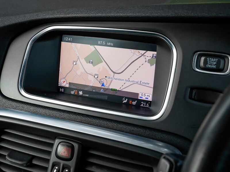 Used Volvo V40 2017 for sale - 77611039: Photo 12