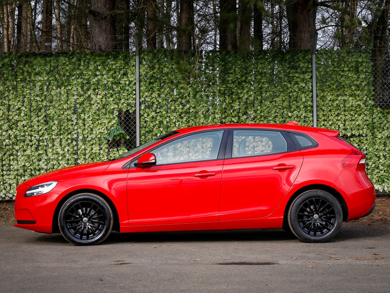 Used Volvo V40 2017 for sale - 77611039: Photo 4