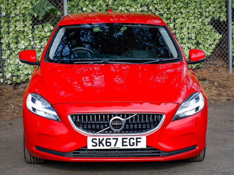 Used Volvo V40 2017 for sale - 77611039: Photo 8