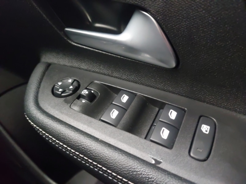 Used Vauxhall Mokka 2025 for sale - 76885555: Photo 19