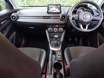 Used Mazda Mazda2 2017 for sale - 77392914: Photo